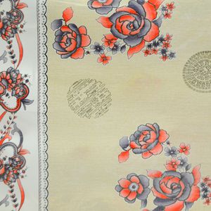 CUBREMESA PLAIN PVC ROSAS CENEFA GRIS