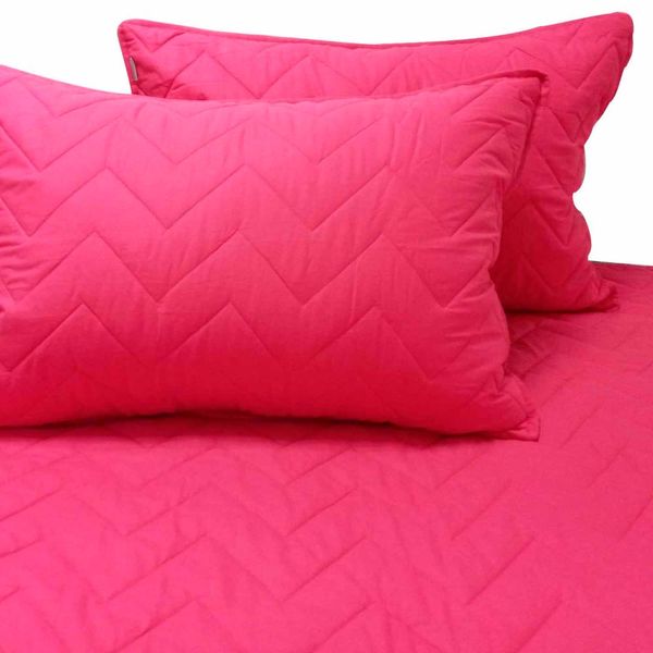 FREE HOME QUILT C/FDA 100%ALG 132H QUEEN FUCSIA (149956)