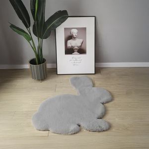 ALFOMBRA CONEJITO 0.73 X 0.90 GRIS