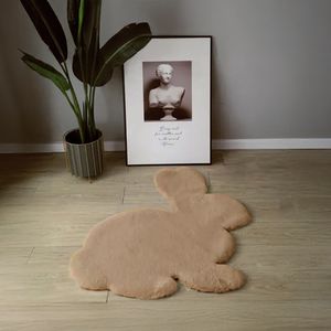 ALFOMBRA CONEJITO 0.73 X 0.90 BEIGE