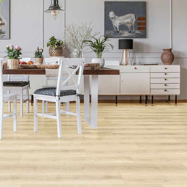 PISO SPC SENA 0.5X22.5X123.5 CM ALMENDRA (RINDE 2.5 M2)