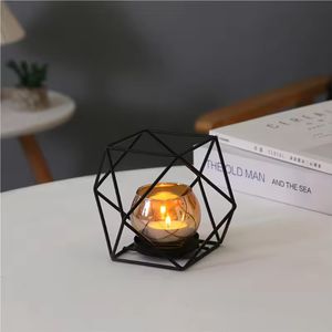 Porta Vela Metal Geometrico 10.8X10.8X11.3 Negro (Kx19-16)