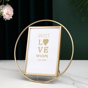 Porta Retrato Metal Circular 15.2X20.3 Dorado (Fh775)