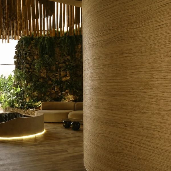 Panel De Madera Flexible 2.4X0.6 Mts Nuez
