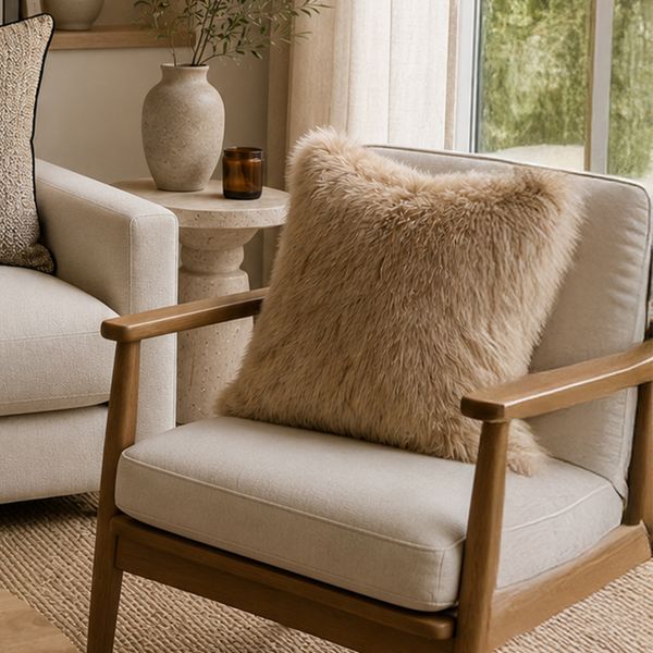 Cojin Tierra Noble Piel De Lobo 45X45Cm Beige/Tabaco